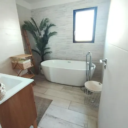 Moderne Piscine Privee,spa, Clim Villa